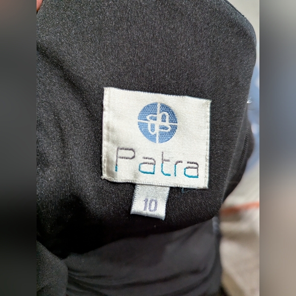 Black formal gown by Patra - Picture 4 of 4